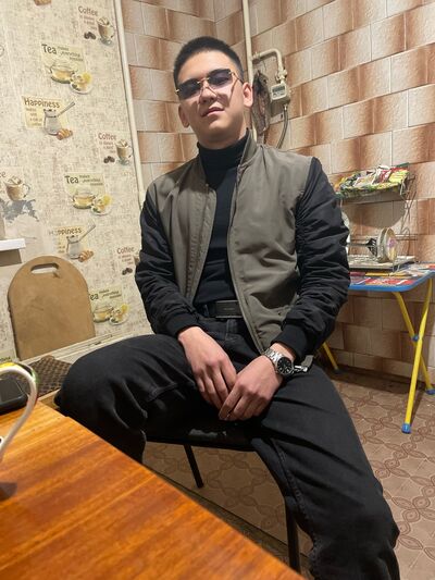  ,   Artem, 23 ,   ,   
