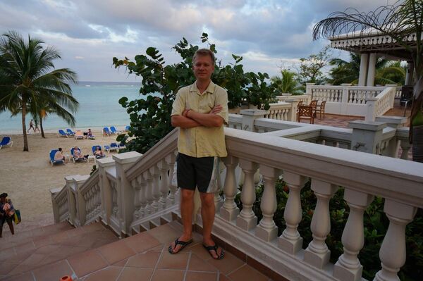   ,   John, 43 ,   ,   , c 
