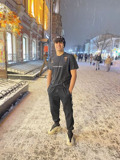  ,   Ahmed, 21 ,   ,   , c 
