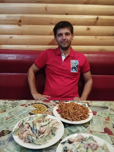  ,   Dmitry, 31 ,   ,   