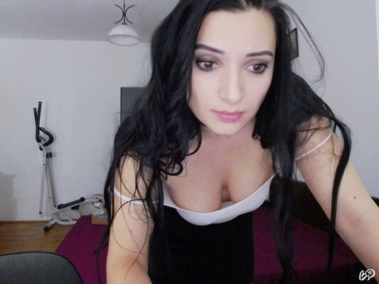 ,   Nini, 37 ,   ,   , c 