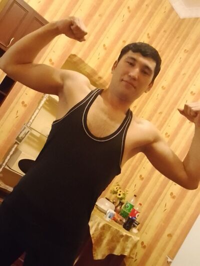  -,   Akobir, 27 ,     