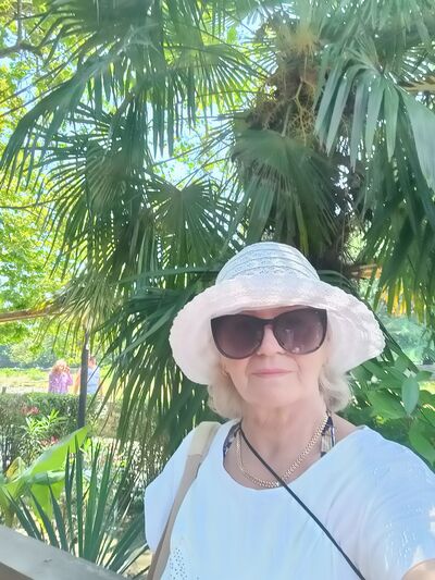   ,   Nina, 69 ,   ,   , c 