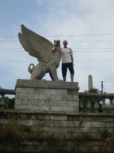  ,   Alexander, 40 ,  