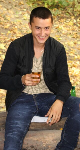  ,   Vladian, 37 ,   ,   , c 