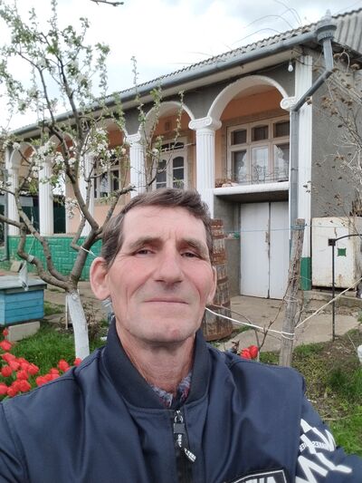  ,   Vladimir, 67 ,   c 