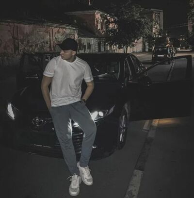  ,   Rusik, 25 ,   ,   