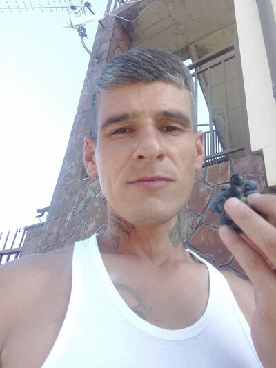  ,   , 37 ,   c , 