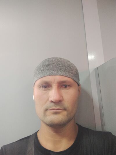  ,   Sherxon, 41 ,     