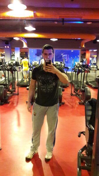 ,   Alex, 37 ,   ,   , c , 