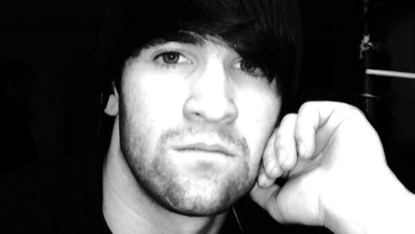  ,   Alik, 33 ,   ,   , c 