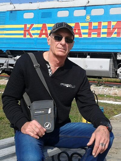  ,   Gennadiy, 66 ,   ,   
