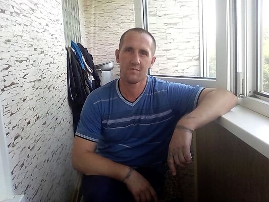  ,   Sergej, 53 ,   ,   , c 