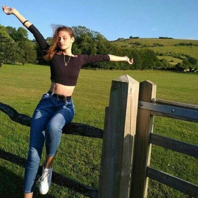  ,   Julie, 23 ,   ,   , c 