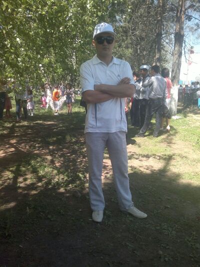  ,   Janwhik, 40 ,     , c 
