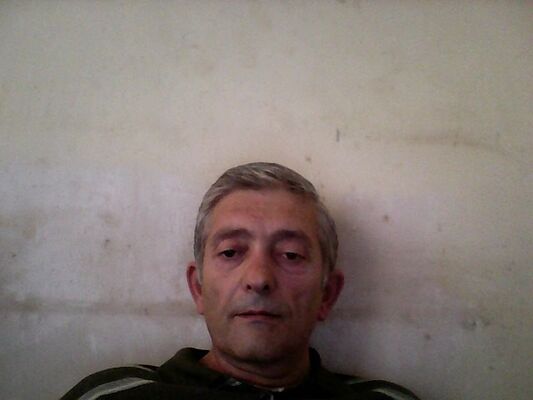  ,   Artur, 61 ,   ,   , c 