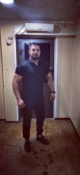  New York City,   Ruslan, 27 ,   ,   