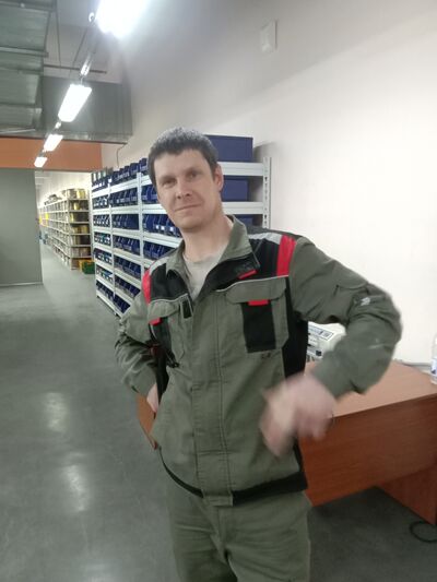  ,   Anton, 36 ,   ,   