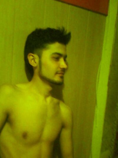  ,   Ruslan, 32 ,   ,   , c 