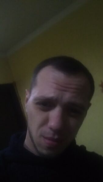  ,   Maxim, 28 ,   ,   , c 