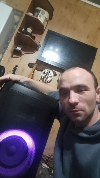  ,   Oleg, 31 ,   ,   , c , 
