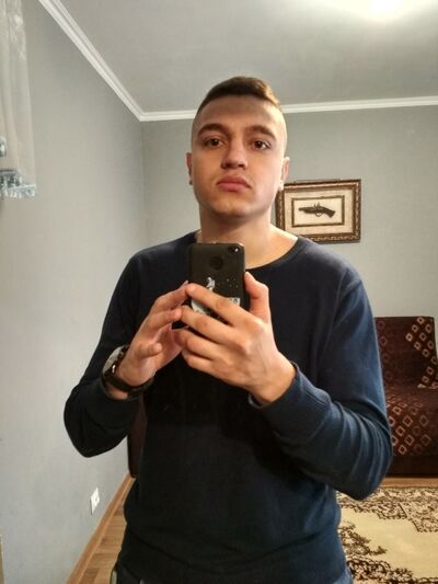  ,   Masa, 27 ,   ,   , c 