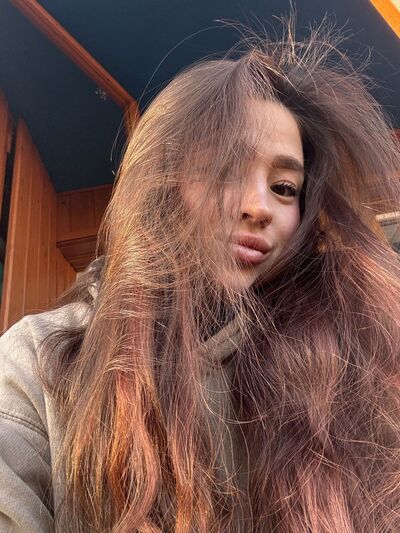  ,   Lina, 26 ,   ,   
