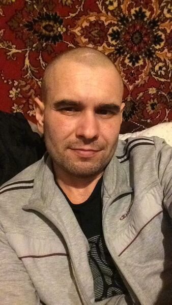  ,   Vova, 45 ,   