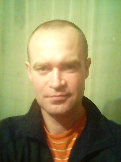  ,   Nik, 39 ,  