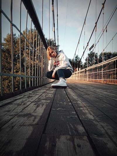  ,   Kriss, 23 ,   ,   , c , 