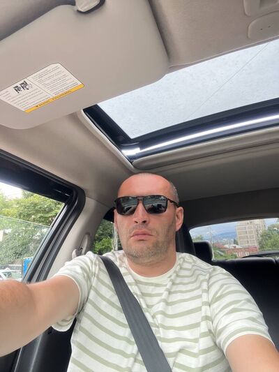  ,   Richi, 42 ,   ,   