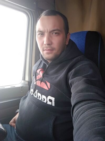  ,   Ruslan, 35 ,   