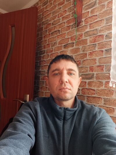  ,   Vladimir, 41 ,   ,   