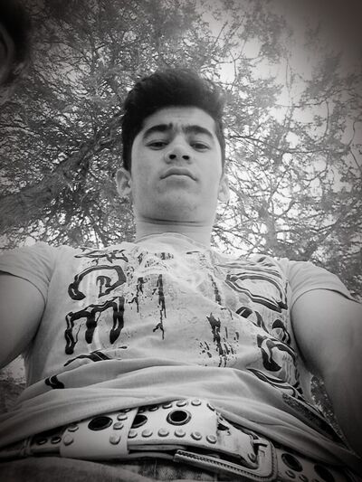  ,   DiLoVaR, 28 ,     , c 