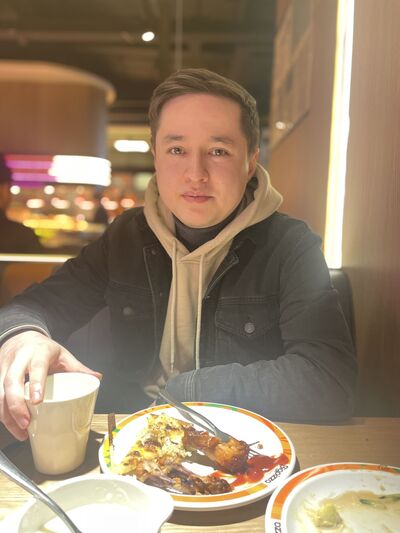  ,   Bob, 27 ,   ,   