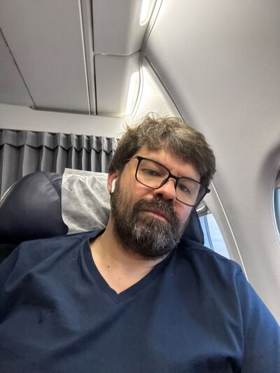  -,   , 43 ,  