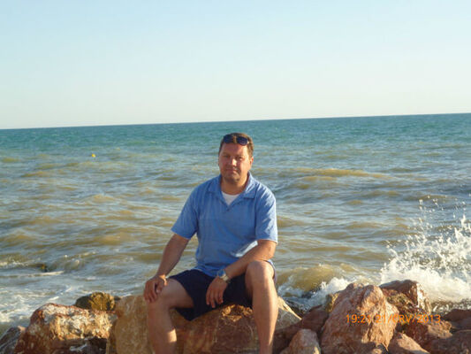  ,   Artur, 52 ,   ,   , c 