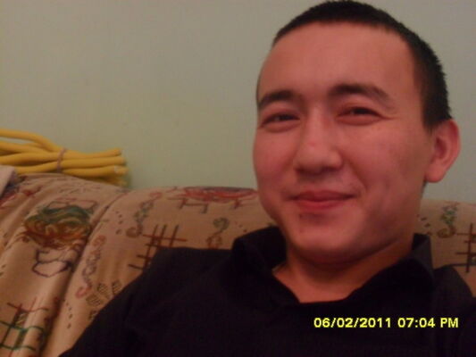  ,   Oljas, 37 ,  