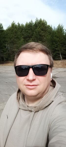  ,   Antonio, 37 ,   ,   