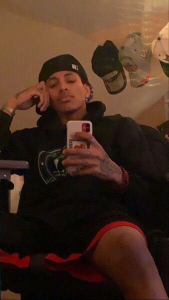  ,   Eddionsa, 27 ,   ,   , c , 