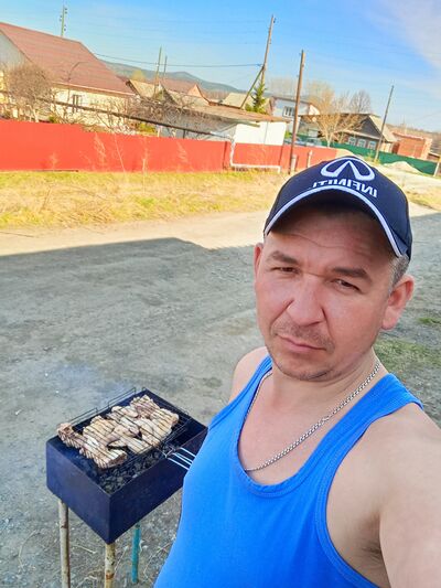  ,   Ruslan, 37 ,   ,   