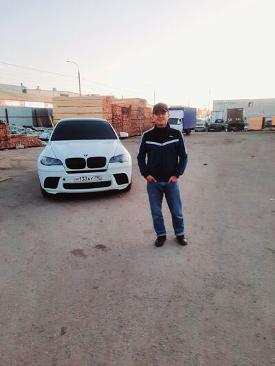  ,   Maksim, 25 ,   ,   