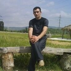  12743260  Aleko, 41 ,    