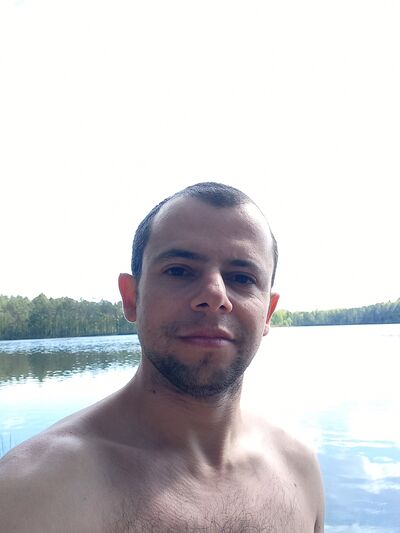  ,   Ro Man, 34 ,   ,   