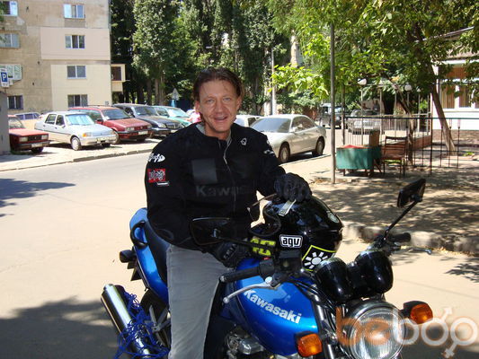  ,   Alex, 54 ,   