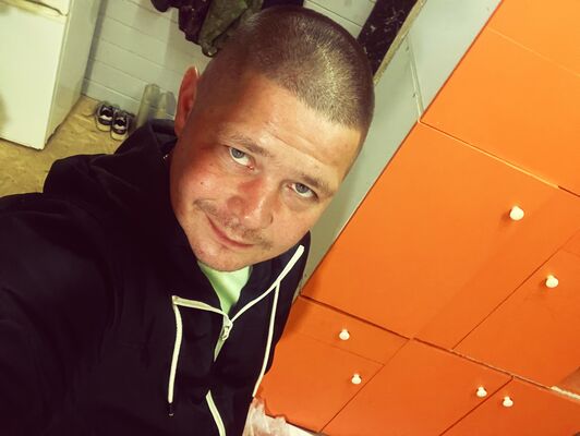   ,   Pavel, 35 ,   ,   