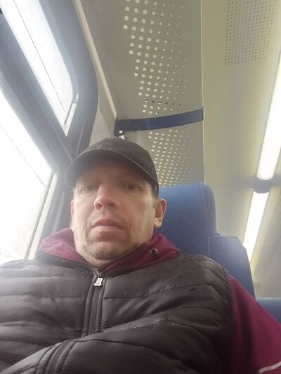  -,   , 42 ,     , c 