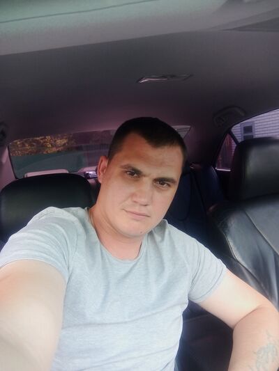  ,   Vladislav, 35 ,   ,   