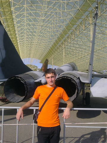  ,   Victor, 31 ,   