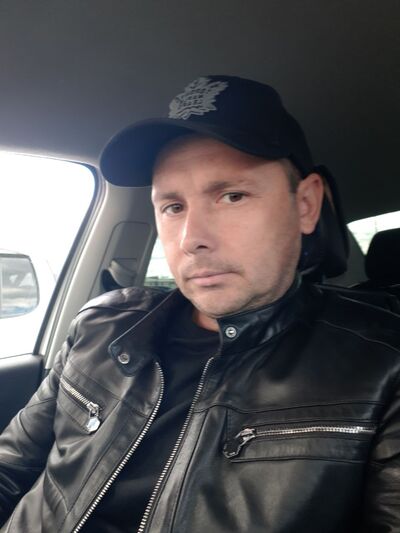  ,   Rus, 33 ,   ,   